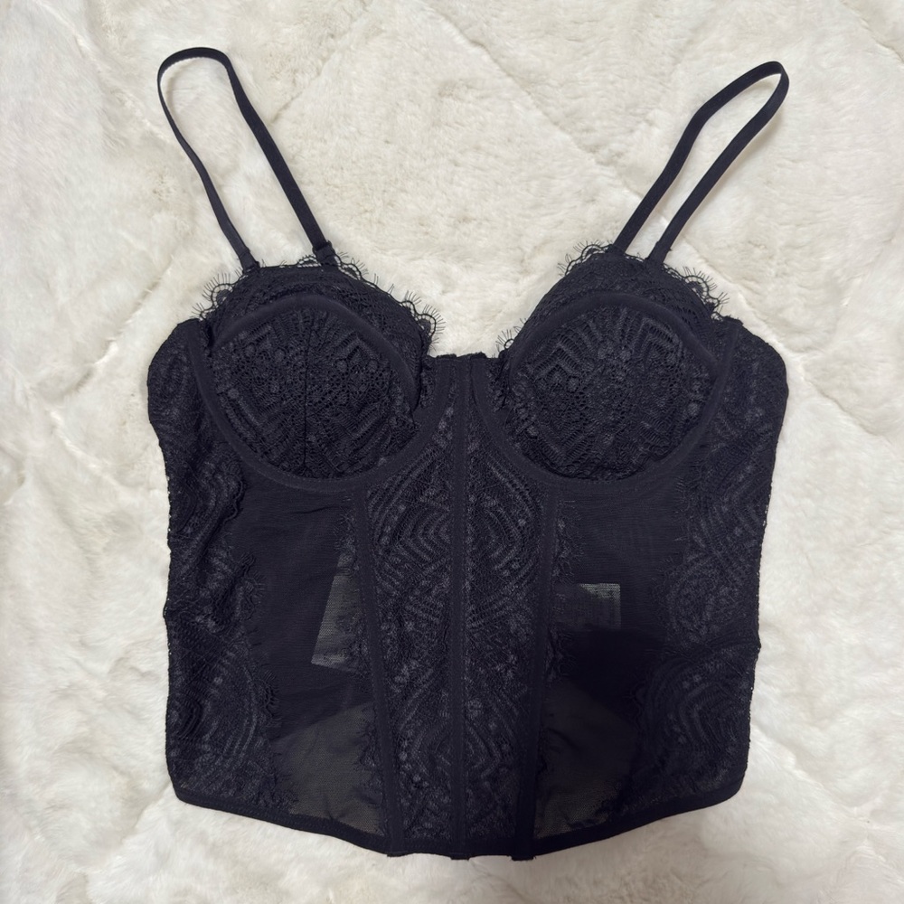 BNWT Garage corset top with padding
